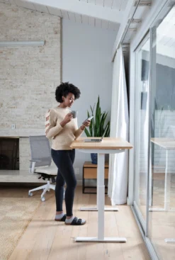 Switchback WFH Height Adjustable Desk -Office Chair Shop Switchback WFH PDP Gallery 1 HighRes 1 86740.1650900894